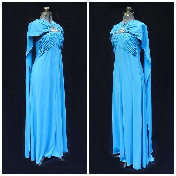 Meet your Posher, Shelley - Picture 2 of 16